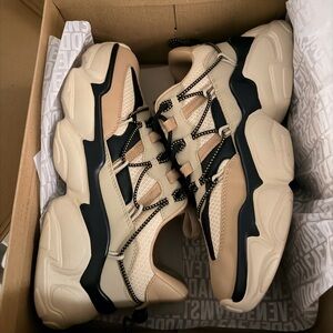 Steve Madden Beige and Black Athletic Shoes